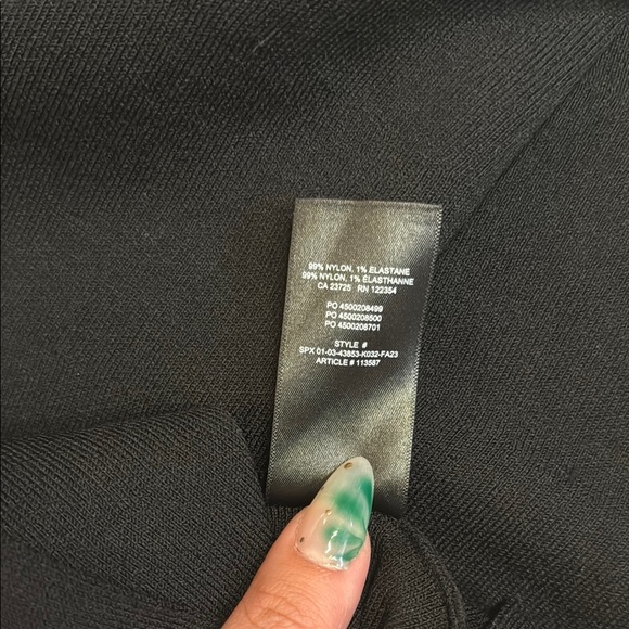 Babaton - size L - NWOT - Picture 6 of 6